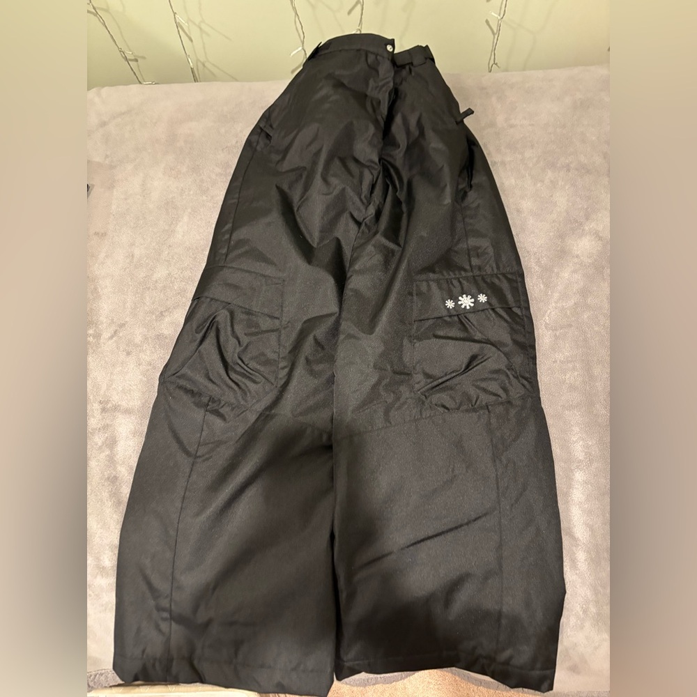 Athletic Works Girls XL (14-16) Black Snow Pants –Great Condition